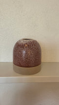 Vase m/glad bund. Brun m/hvid meleret.