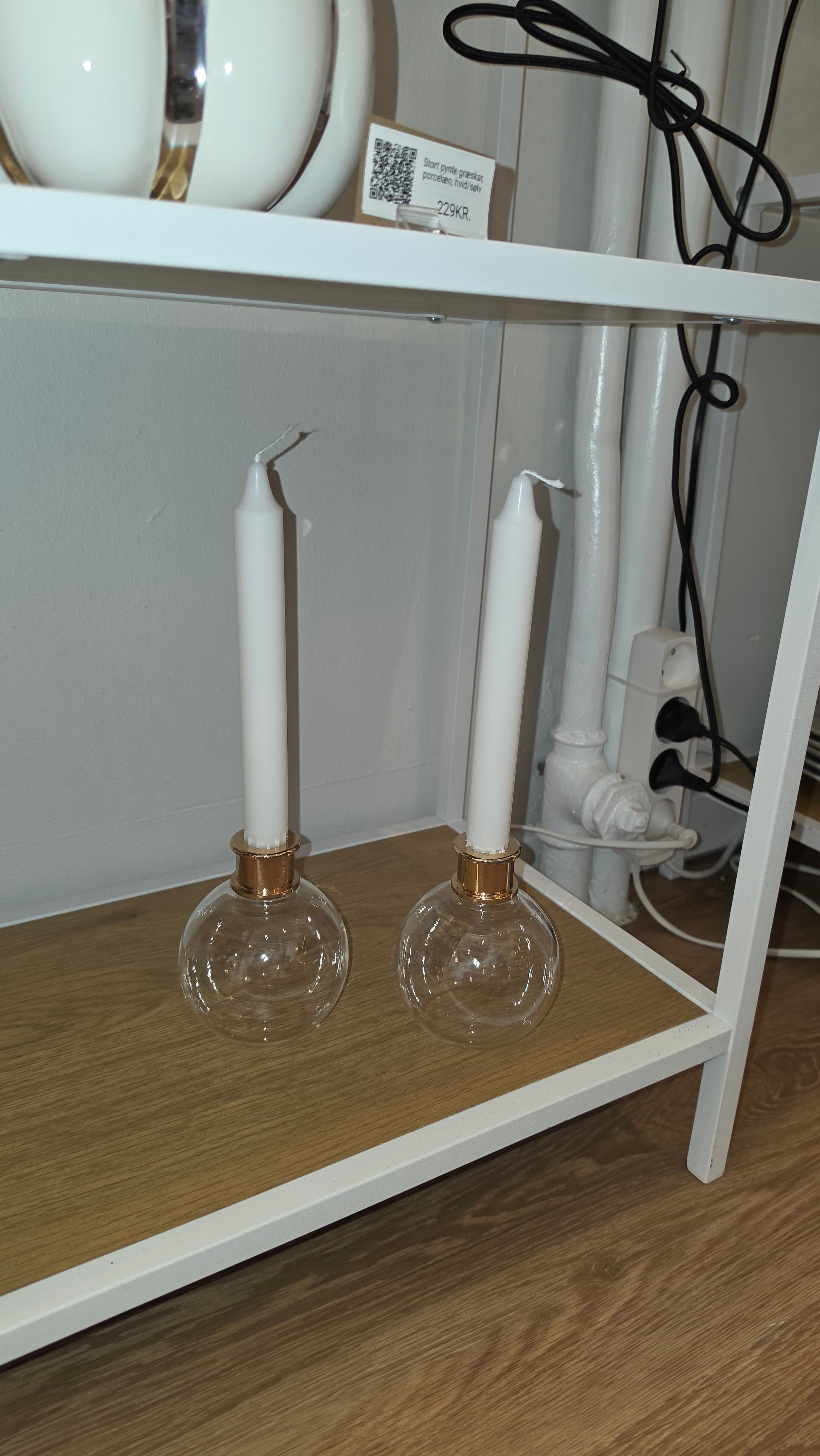 Rund glas lysestage m/guld top